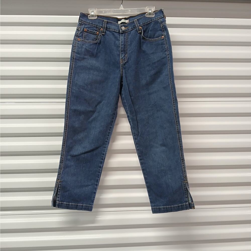 Y2K Vintage Levi's Classic Women Jeans Size 12 Blue Denim Capri Outdoor Gorpcore - Picture 1 of 7